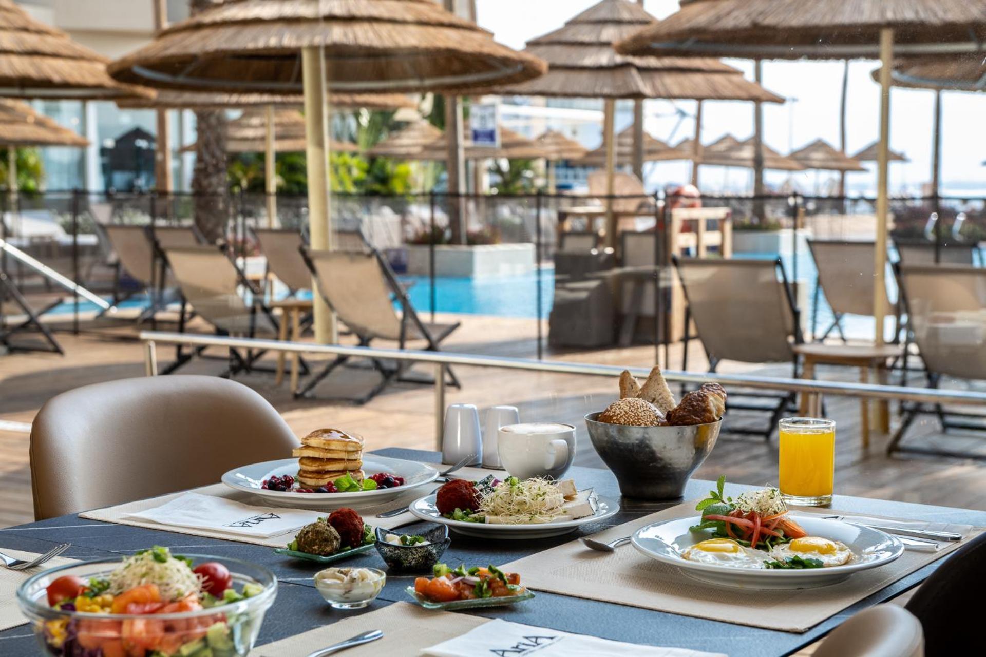 Aria Ξενοδοχείο Ελάτ Εξωτερικό φωτογραφία A buffet at a hotel