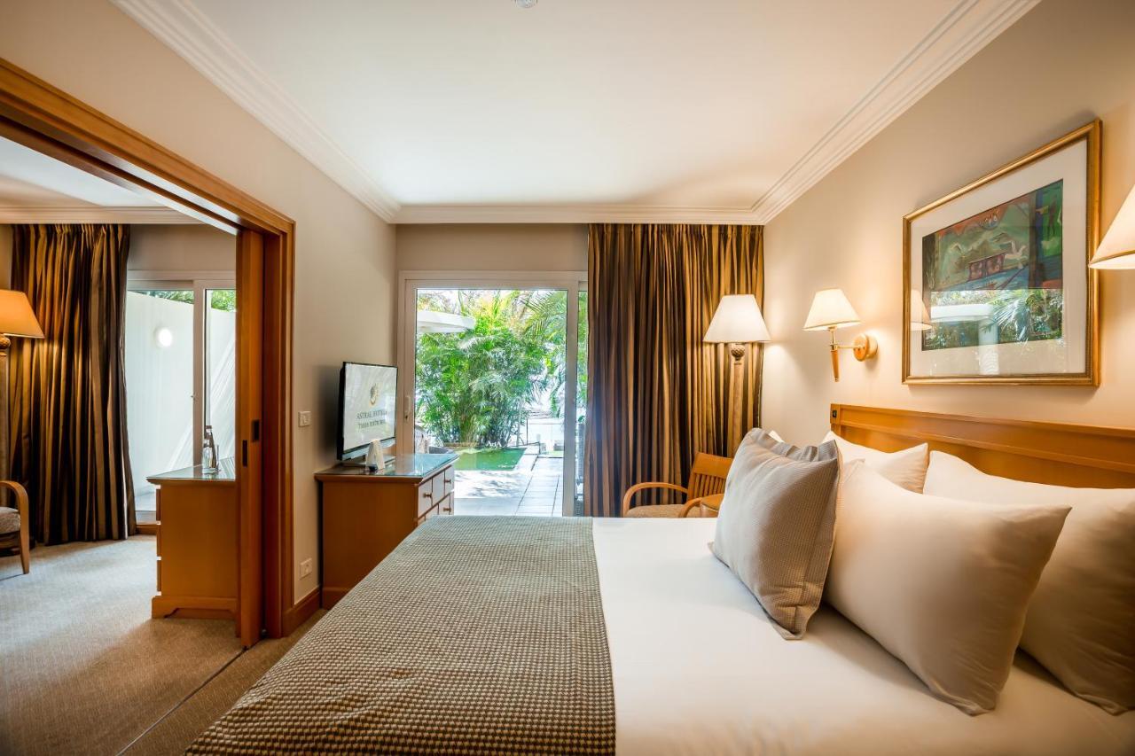 Aria Ξενοδοχείο Ελάτ Εξωτερικό φωτογραφία A room at the hotel